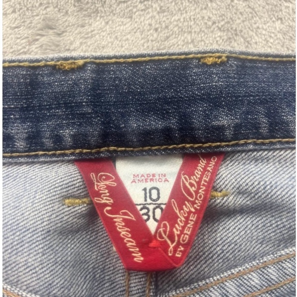 Lucky Brand Blue Denim Jeans with Classic Twill Weave